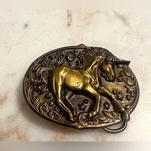 Vintage 1981 Made In The USA Heavy Brass Tone Unicorn Belt Buckle